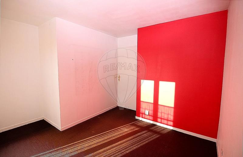 Appartement - 94 m² - 5 pièces