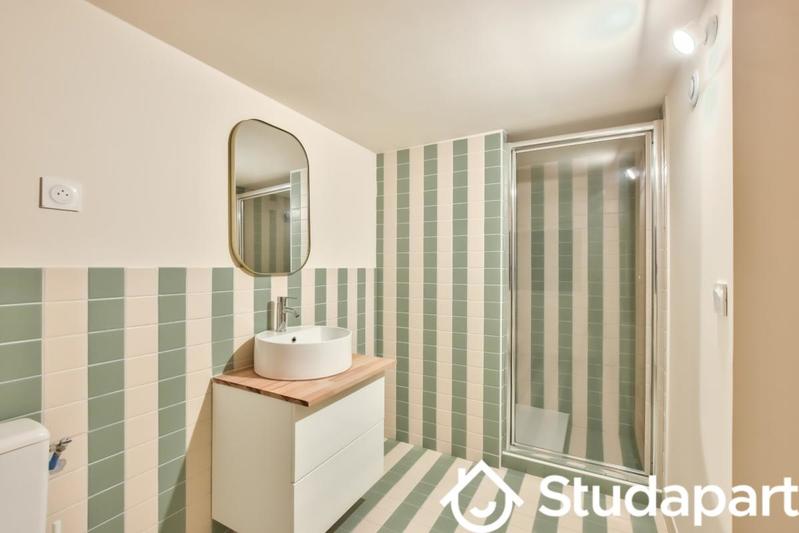 Chambre - 17 m² - 1 pièce