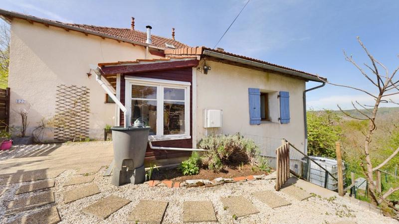 Maison - 138 m² - 5 pièces