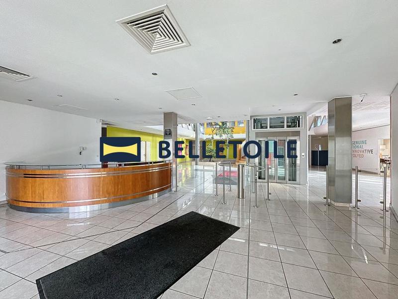 Bureau - 2 450 m²