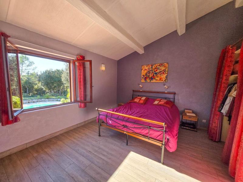 Villa - 130 m² - 4 pièces