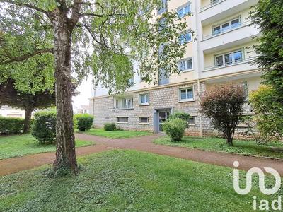 Appartement - 67 m² - 4 pièces