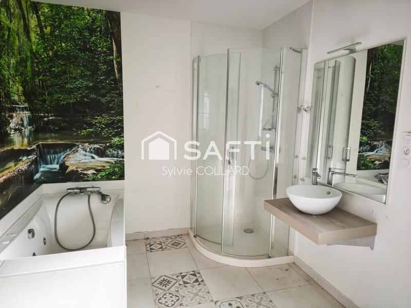 Maison - 94 m² - 5 pièces