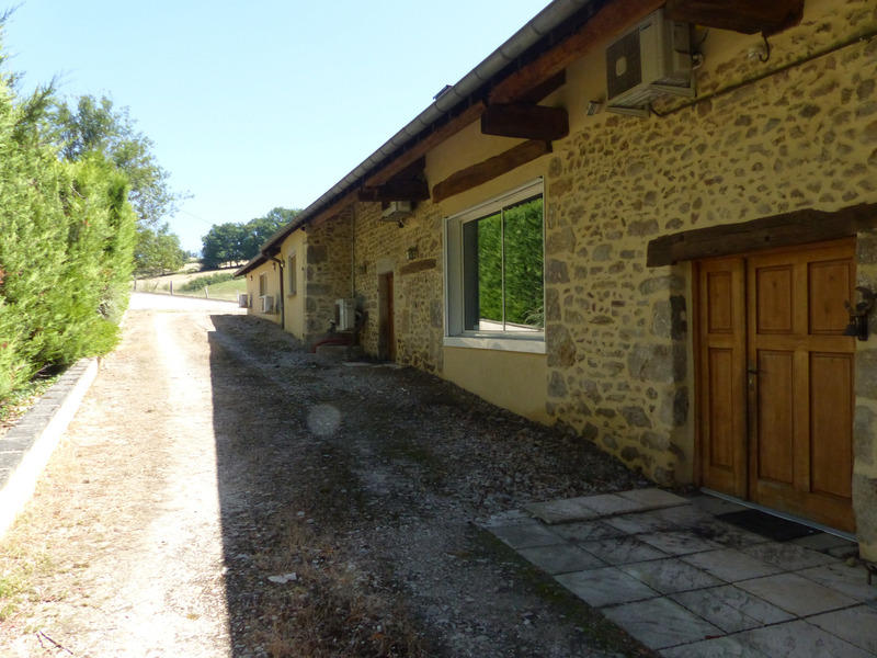 Longère - 299 m² - 7 pièces