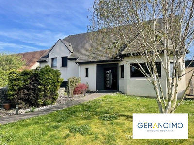 Maison - 241 m² - 7 pièces