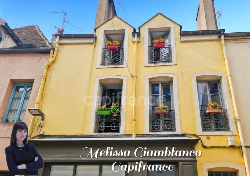 Maison de ville - 111 m² - 6 pièces