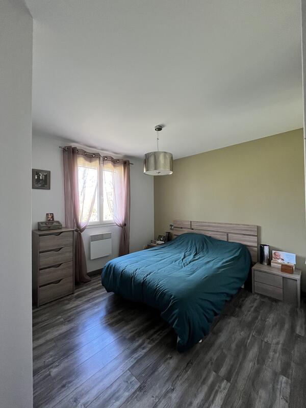 Maison - 94 m² - 4 pièces