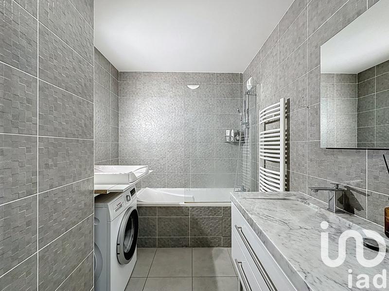 Appartement - 77 m² - 4 pièces