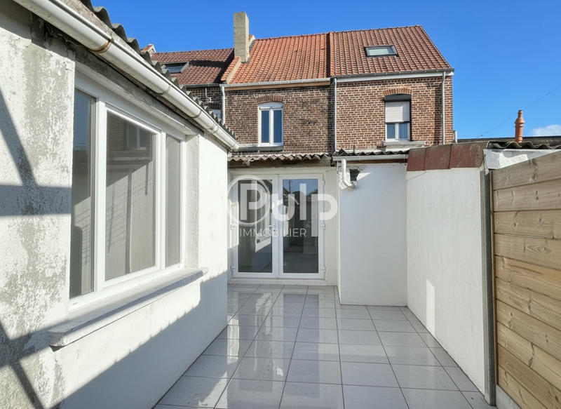 Maison - 87 m² - 4 pièces