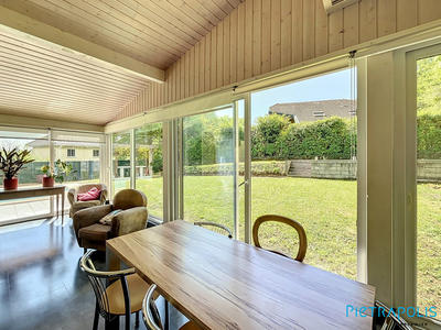 Maison traditionnelle - 182 m² - 6 pièces