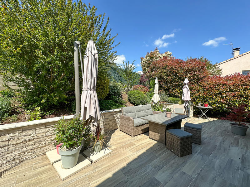 Maison - 100 m² - 6 pièces