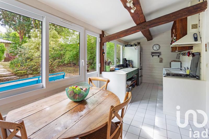 Maison - 205 m² - 5 pièces