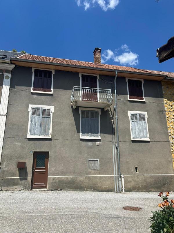 Maison de ville - 150 m² - 2 pièces