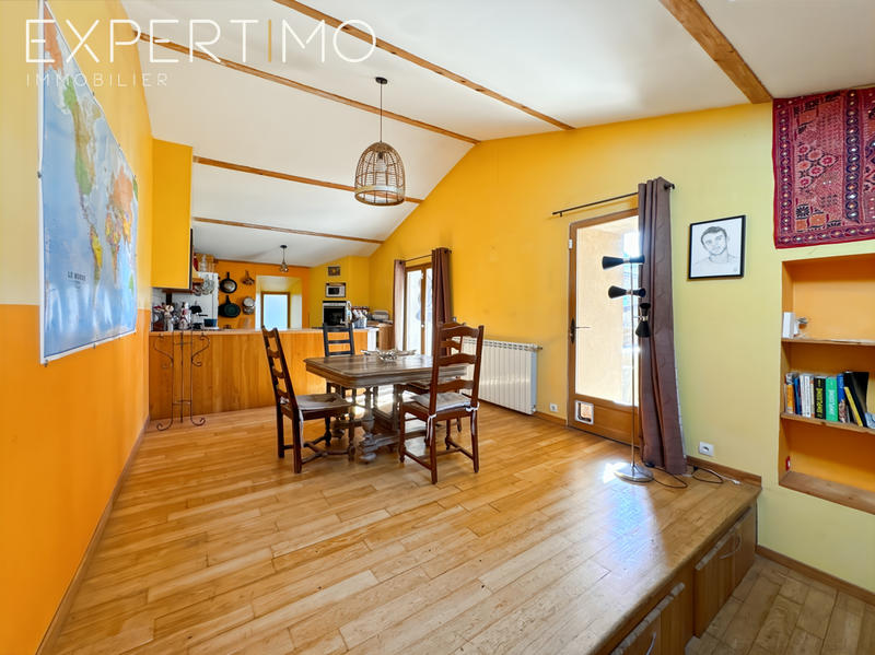 Maison de village - 130 m² - 5 pièces