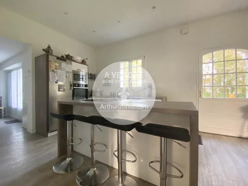 Maison - 175 m² - 8 pièces