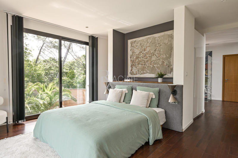 Villa - 310 m² - 7 pièces