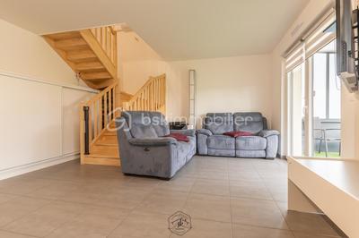 Maison - 101 m² - 5 pièces