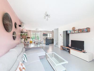 Villa - 93 m² - 4 pièces