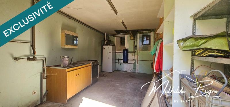 Maison - 221 m² - 8 pièces