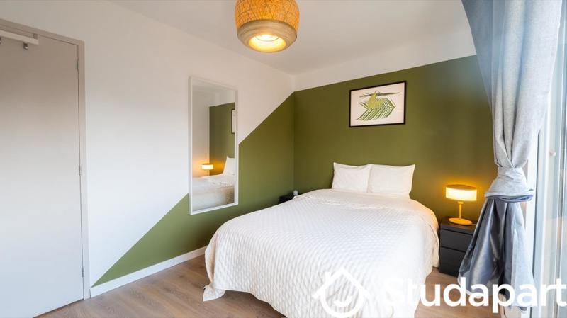 Chambre - 10 m² - 1 pièce