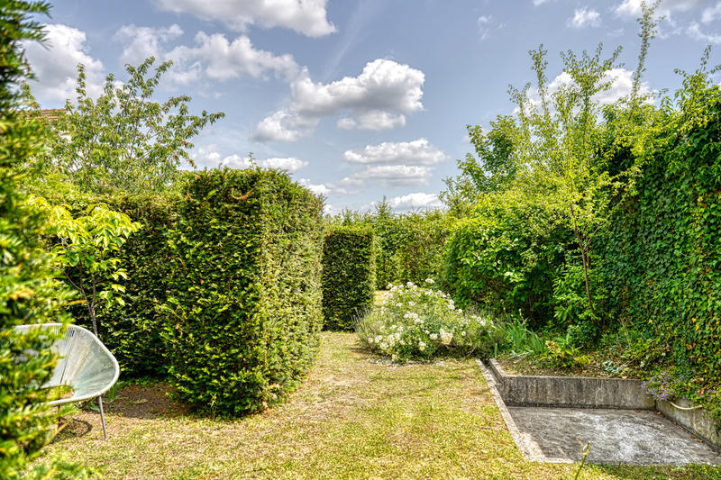 Maison - 97 m² - 5 pièces