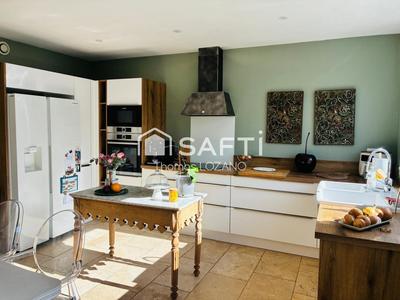 Maison de ville - 142 m² - 5 pièces