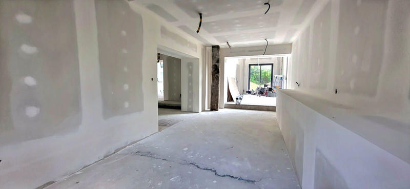 Maison - 234 m² - 6 pièces