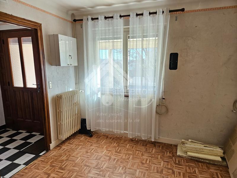 Maison - 155 m² - 8 pièces