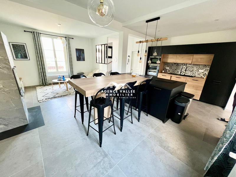 Maison ancienne - 105 m² - 5 pièces