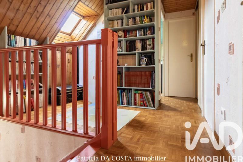 Maison - 110 m² - 6 pièces