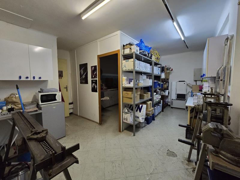 Fonds de commerce - Local d'activité / Entrepôt - 50 m²