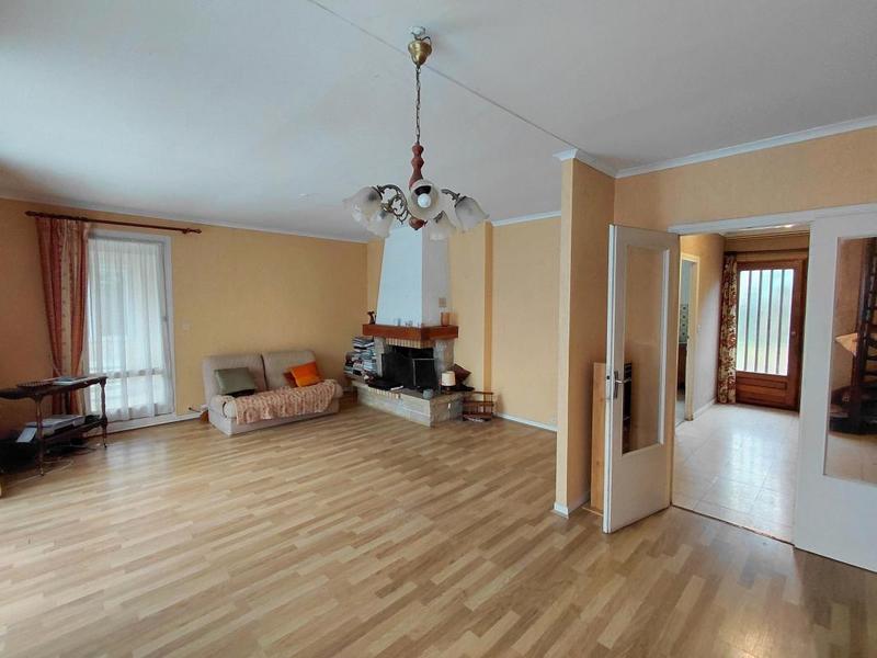 Maison - 150 m² - 8 pièces