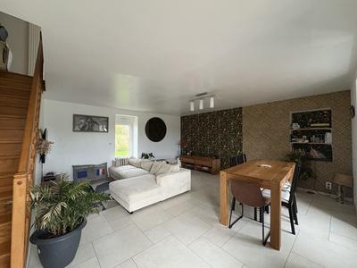 Maison - 155 m² - 6 pièces