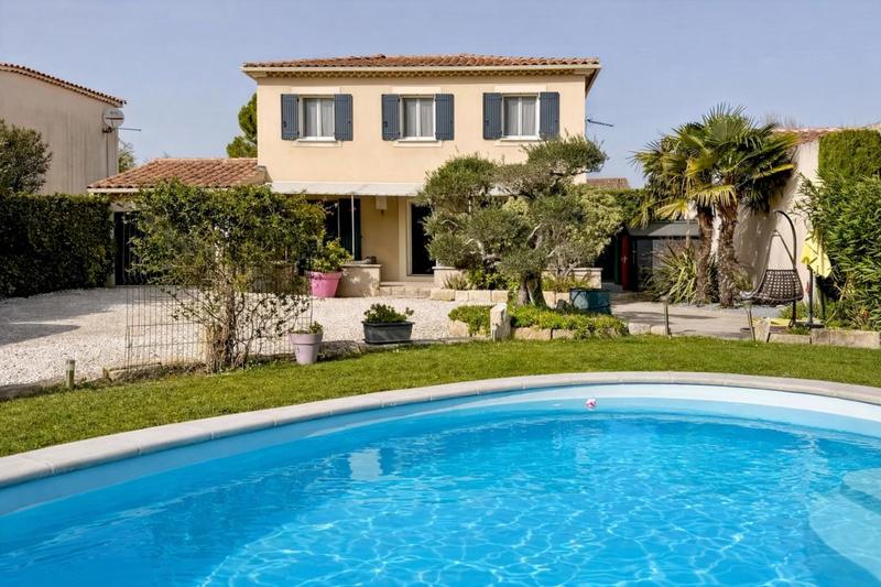 Maison - 95 m² - 4 pièces