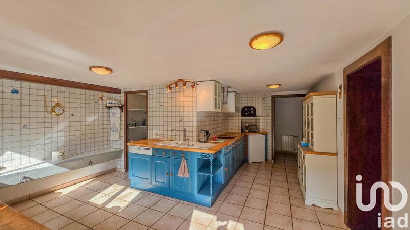 Maison - 286 m² - 6 pièces