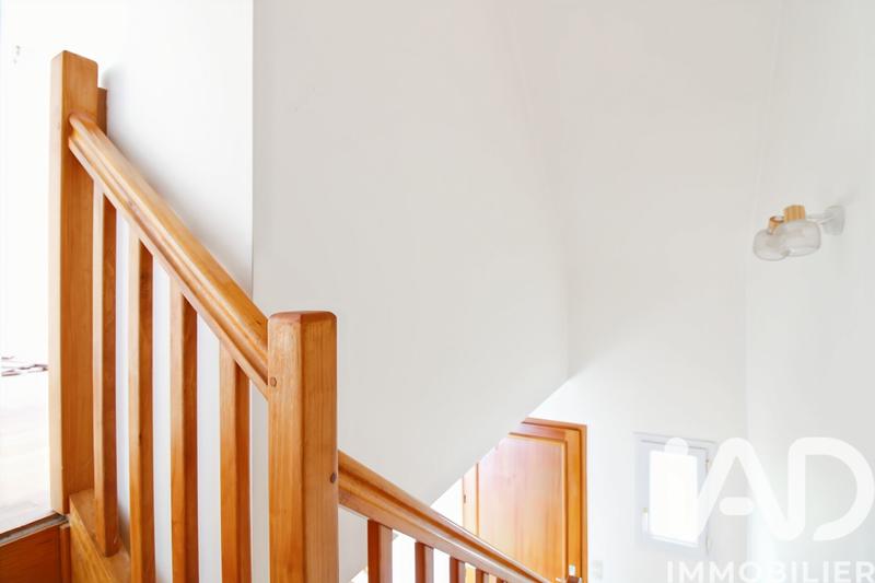 Maison - 94 m² - 4 pièces