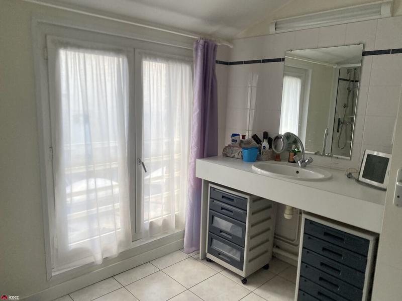 Appartement - 122 m² - 6 pièces