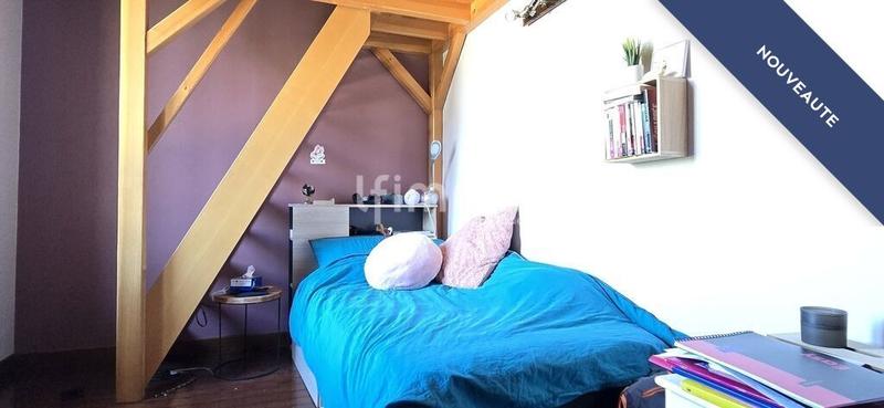 Maison - 220 m² - 9 pièces