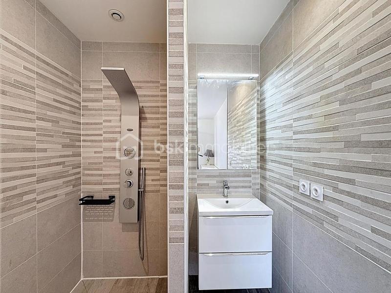 Maison - 137 m² - 4 pièces