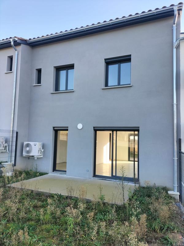 Maison - 83 m² - 4 pièces
