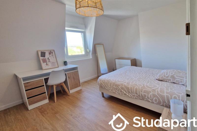 Chambre - 30 m² - 1 pièce