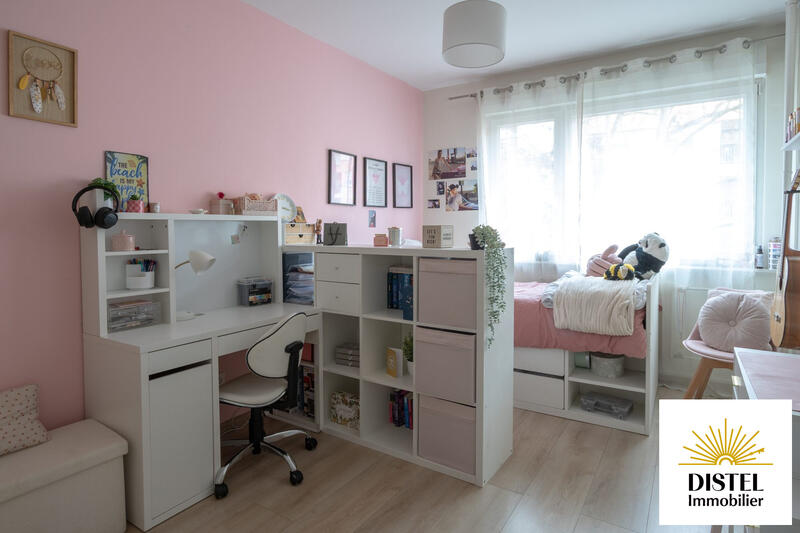 Appartement - 93 m² - 4 pièces