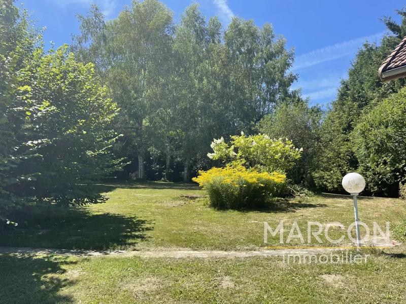 Maison - 208 m² - 7 pièces