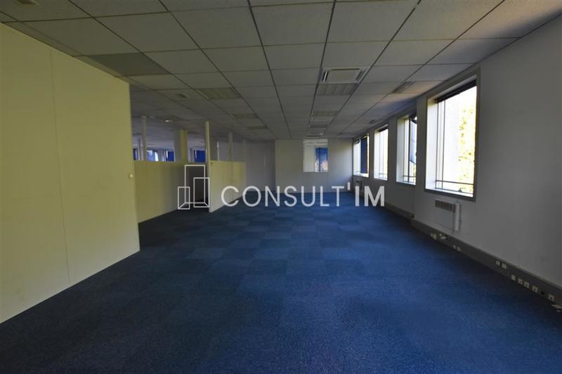 Bureau - 198 m²