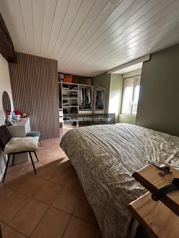 Maison - 210 m² - 5 pièces