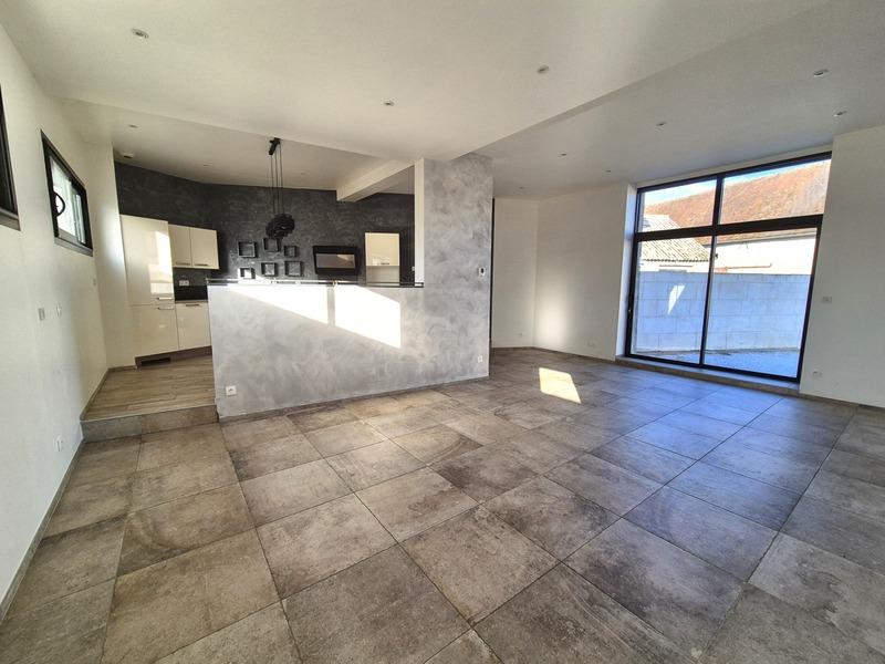 Maison - 160 m² - 6 pièces