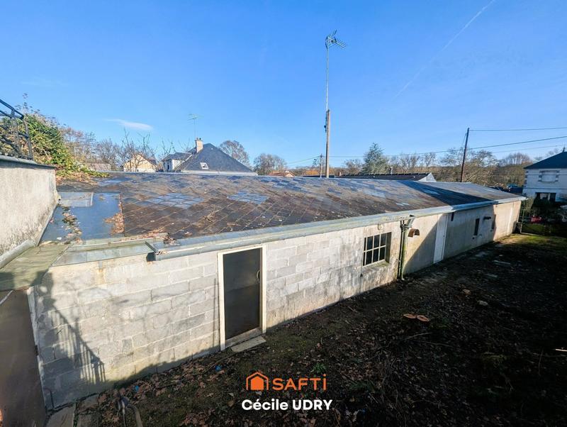 Local commercial - 82 m² - 1 pièce