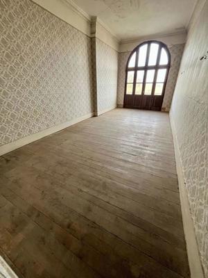 Maison - 150 m² - 4 pièces