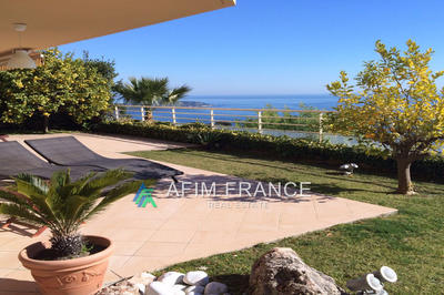 Appartement - 97 m² - 3 pièces