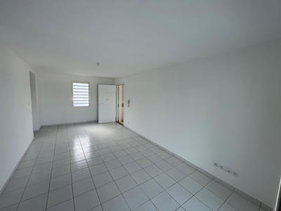 Appartement - 75 m² - 4 pièces